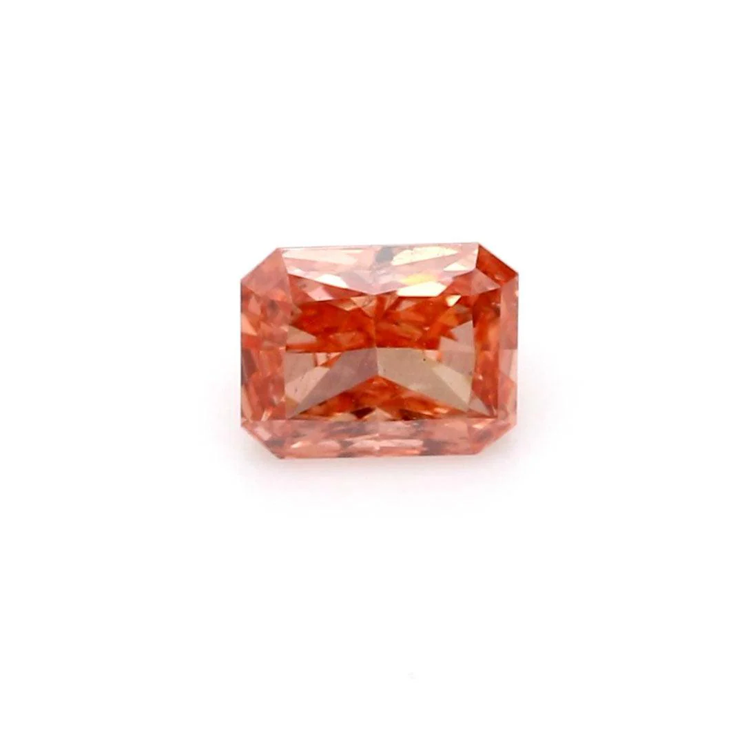 0.67Ct Deep Pink SI2 IGI Certified Radiant Lab Grown Diamond