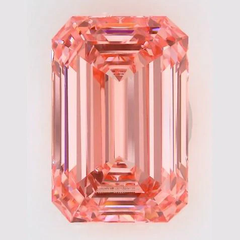 1.96Ct Vivid Pink VVS2 IGI Certified Emerald Lab Grown Diamond