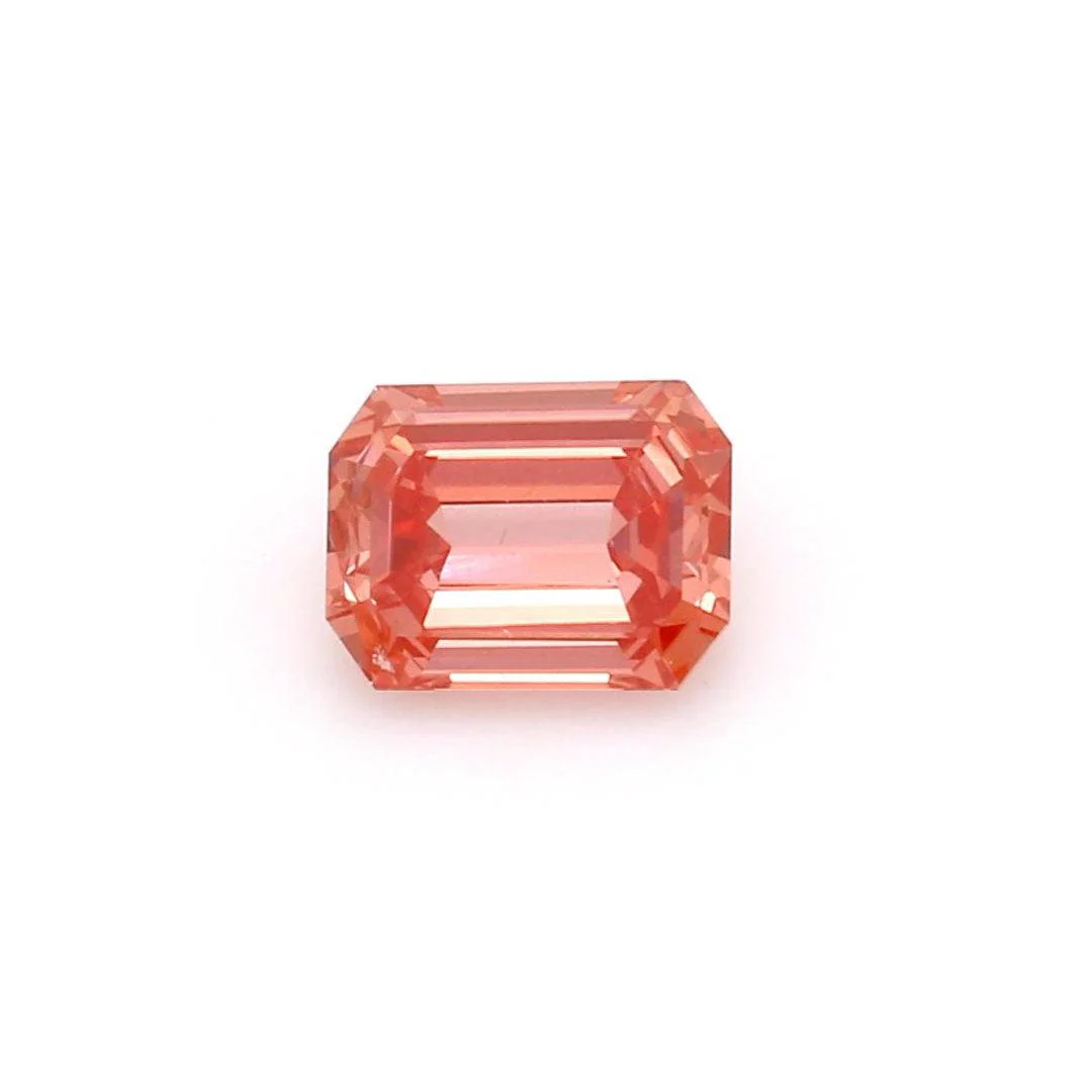 0.52Ct Vivid Pink SI1 IGI Certified Emerald Lab Grown Diamond