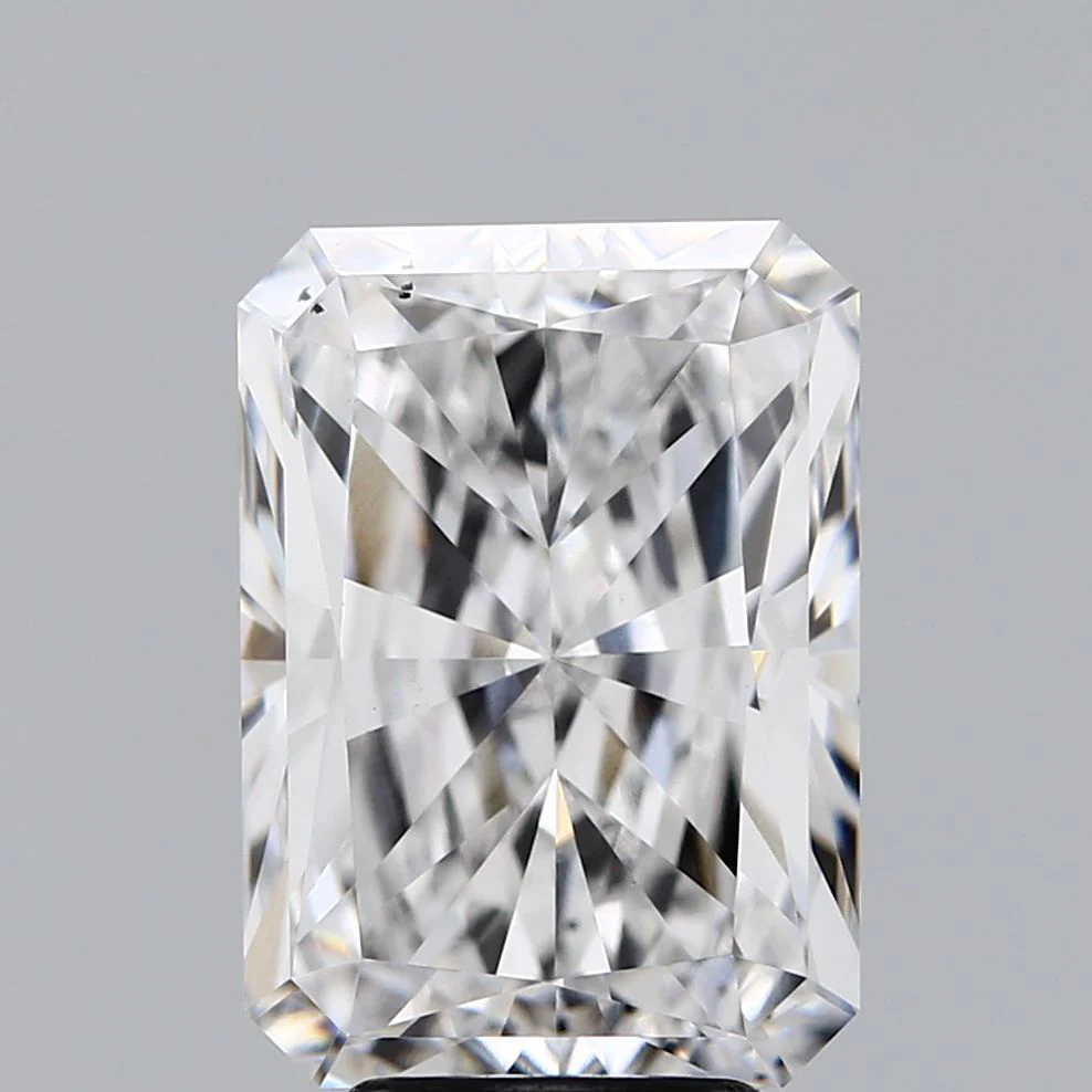 1.53Ct D VVS1 IGI Certified Radiant Lab Grown Diamond
