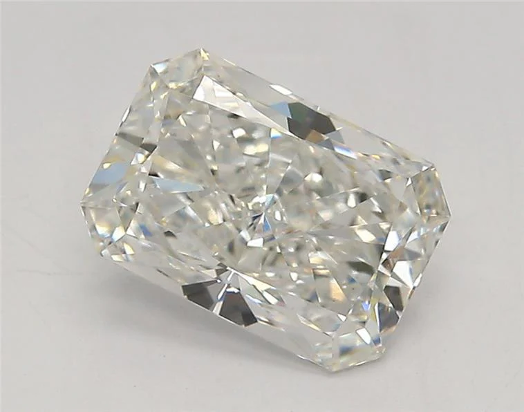 1.58Ct F VVS2 IGI Certified Radiant Lab Grown Diamond