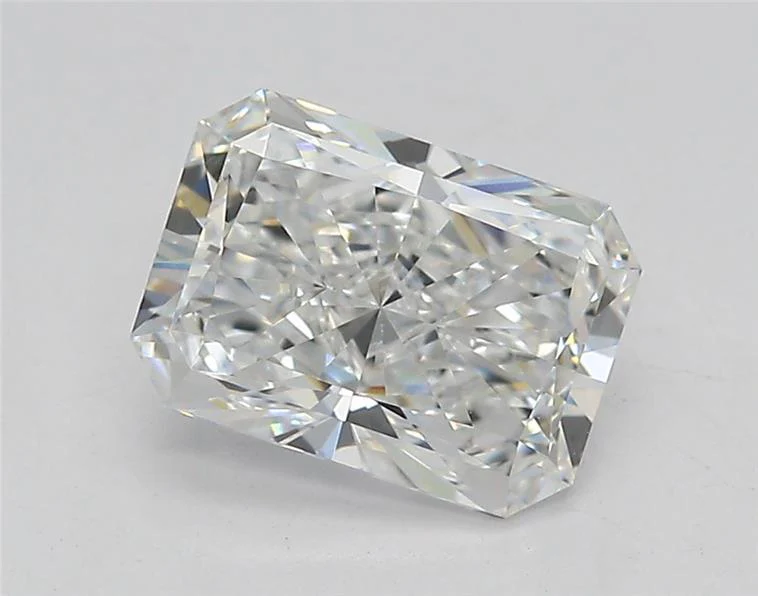 1.53Ct D VVS1 IGI Certified Radiant Lab Grown Diamond
