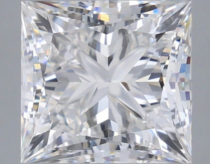 4.31Ct E VVS2 IGI Certified Princess Lab Grown Diamond