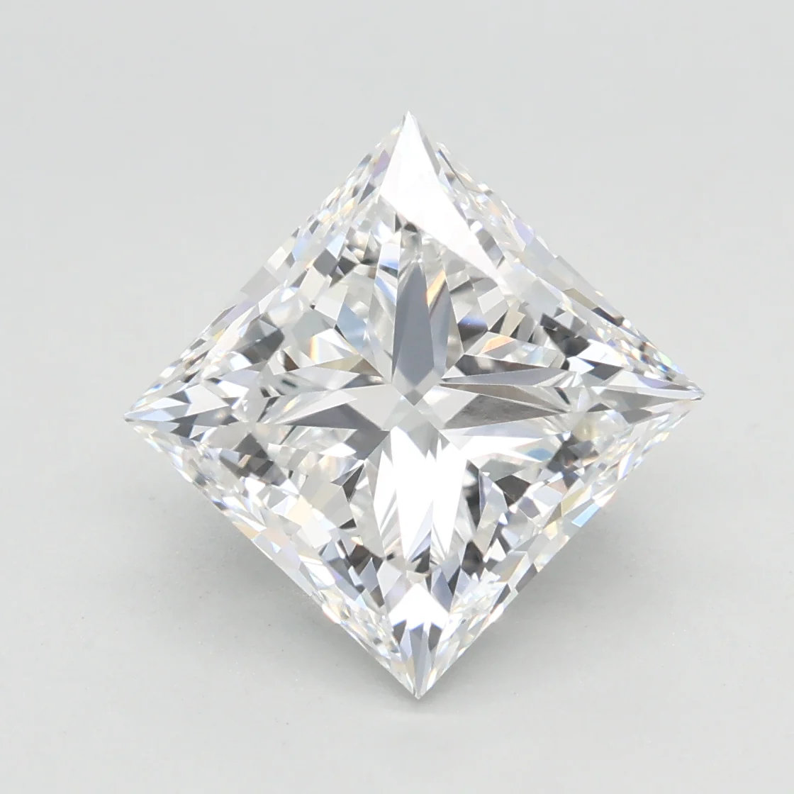 3.02Ct E VVS2 IGI Certified Princess Lab Grown Diamond