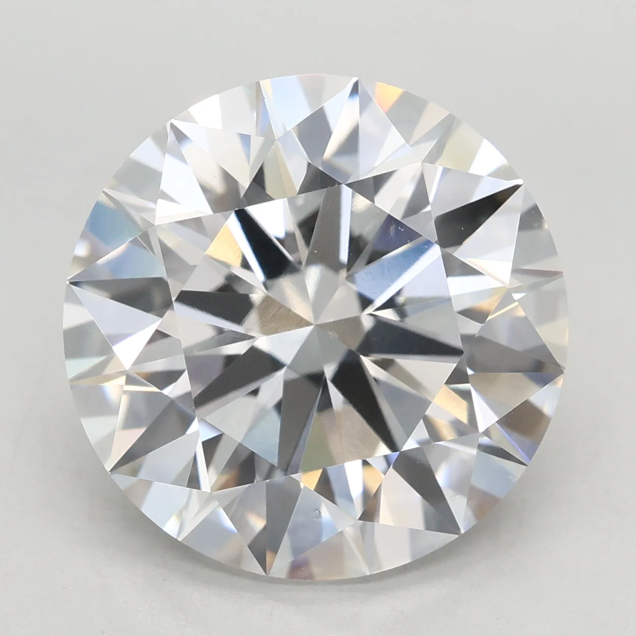 7.07Ct E VVS2 IGI Certified Round Lab Grown Diamond